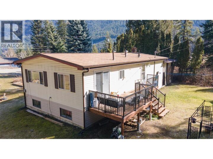 Property Photo:  4366 Poplar Ridge Crescent  BC V0G 1H1 