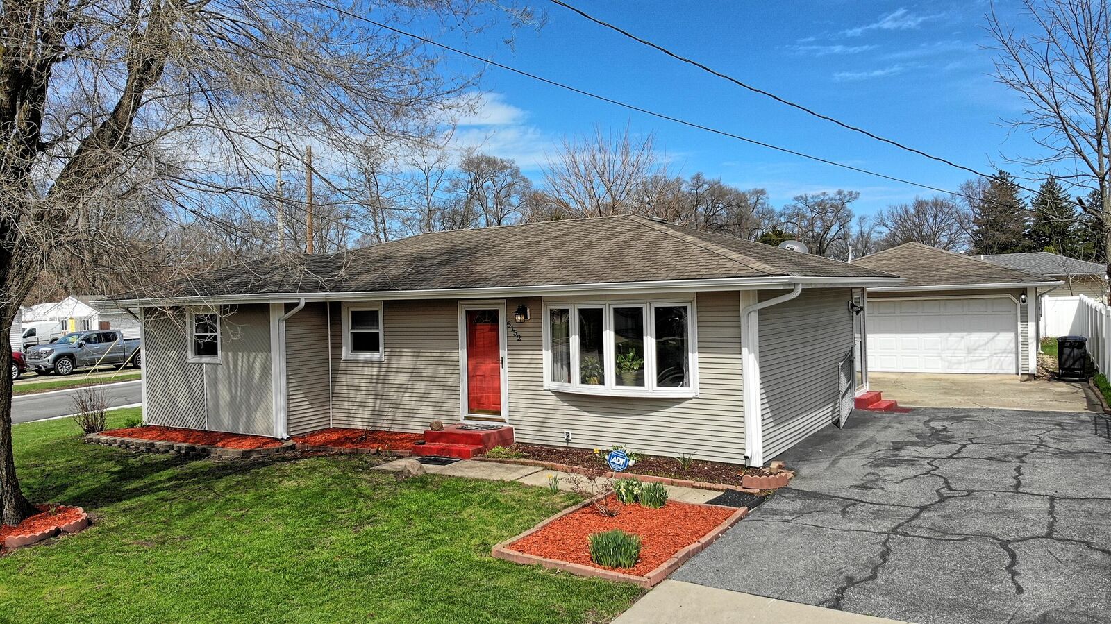 Property Photo:  5152 Stone Avenue  IN 46368 