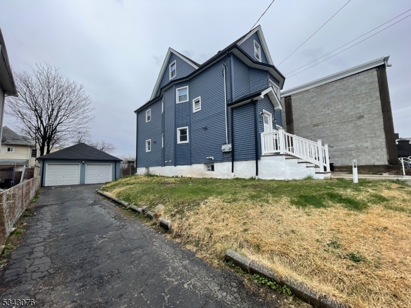 63 Caroline Ave  Clifton City NJ 07011 photo