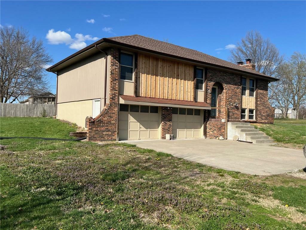 Property Photo: 702 Walnut Street MO 64465