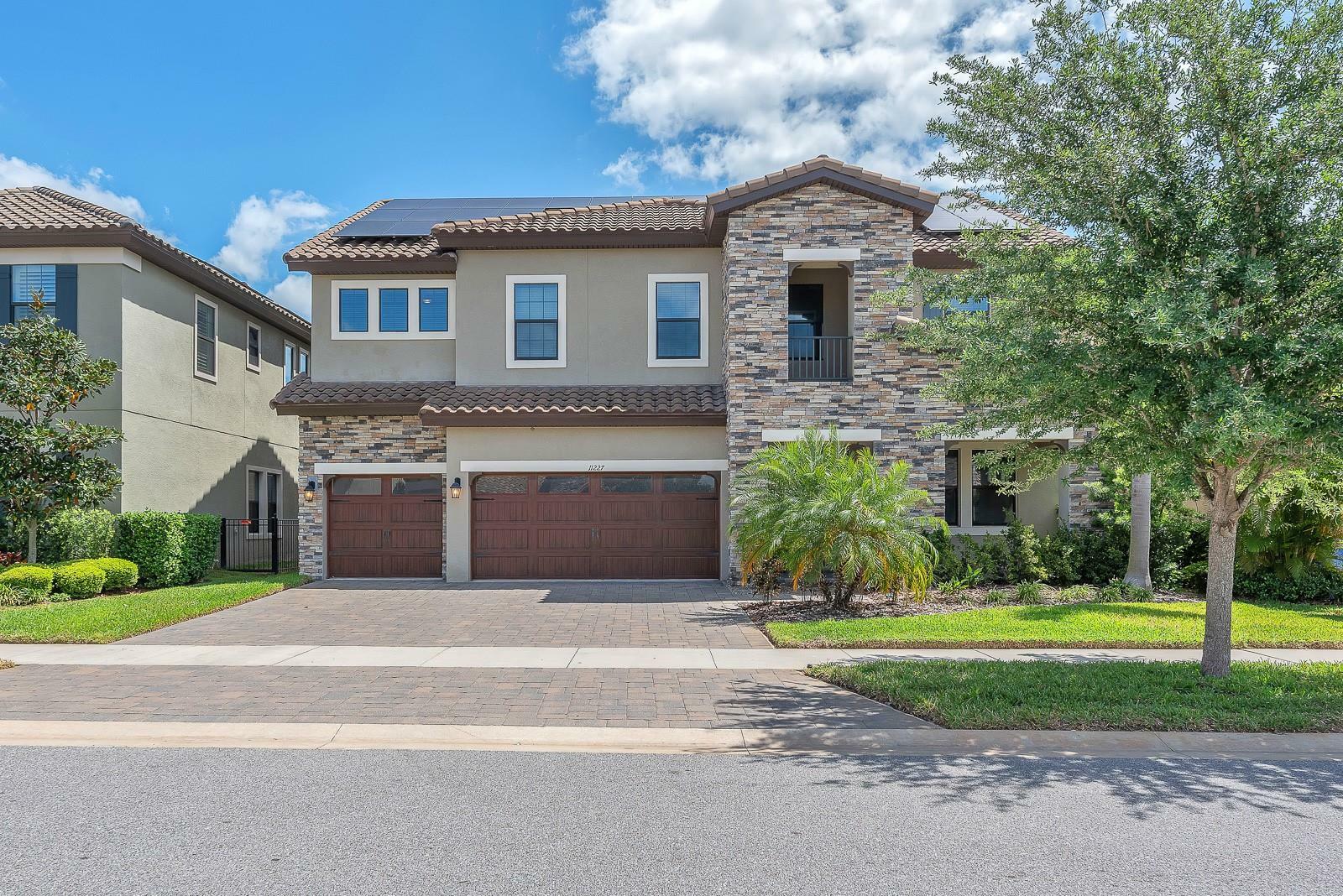 Property Photo: 11227 Hawks Fern Drive FL 33569