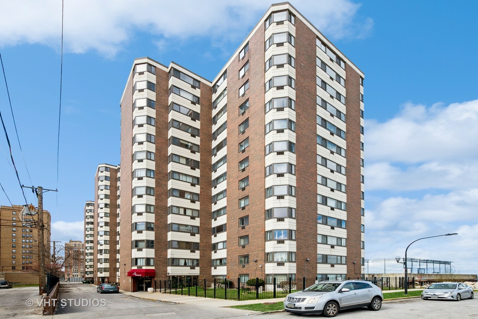 Property Photo: 7337 S South Shore Drive 1412 IL 60649
