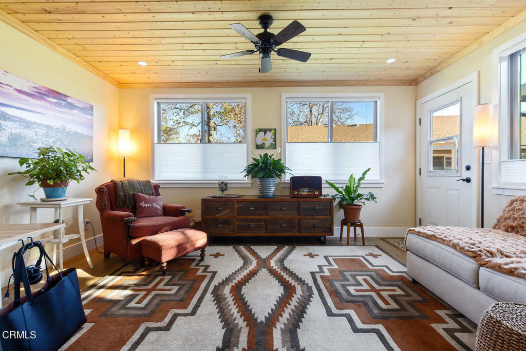 Property Photo: 42113 Village 42 CA 93012