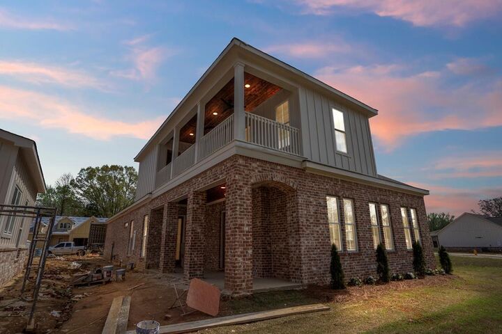 4927 S Lamar Blvd.  Oxford MS 38655 photo