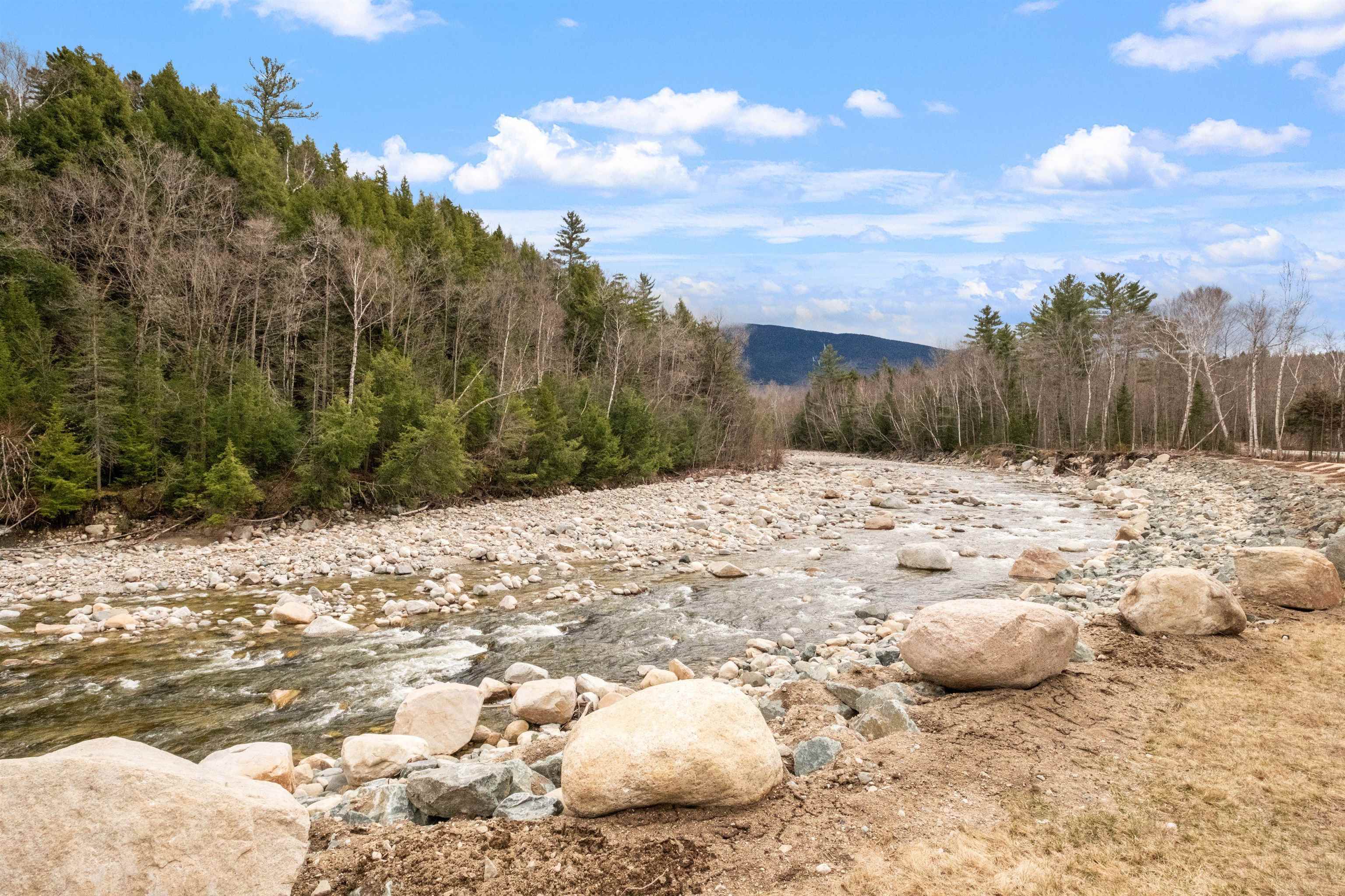Property Photo: 113 Glen Road NH 03581