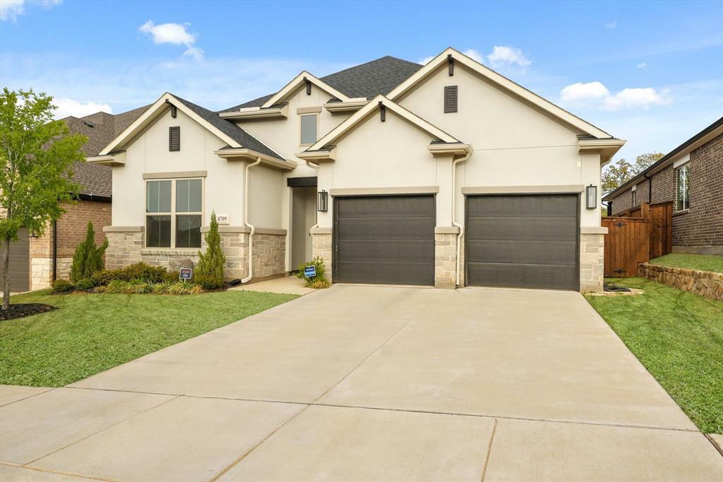 Property Photo: 4709 Bernstein Boulevard TX 76210