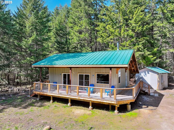 38 Meadows Loop  Lyle WA 98635 photo