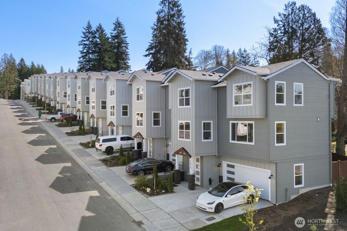 Property Photo: 1809 25th Street 24 WA 98290