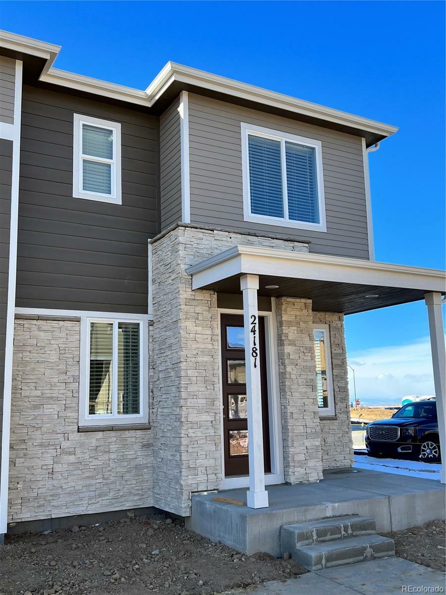 Property Photo: 24181 E 41st Avenue CO 80019