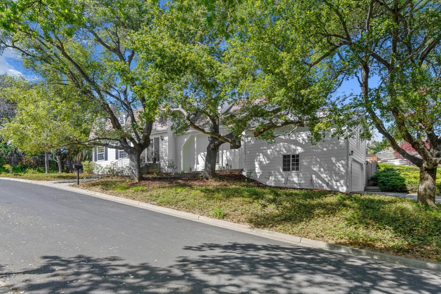 Property Photo: 319 Montclair Road CA 95032