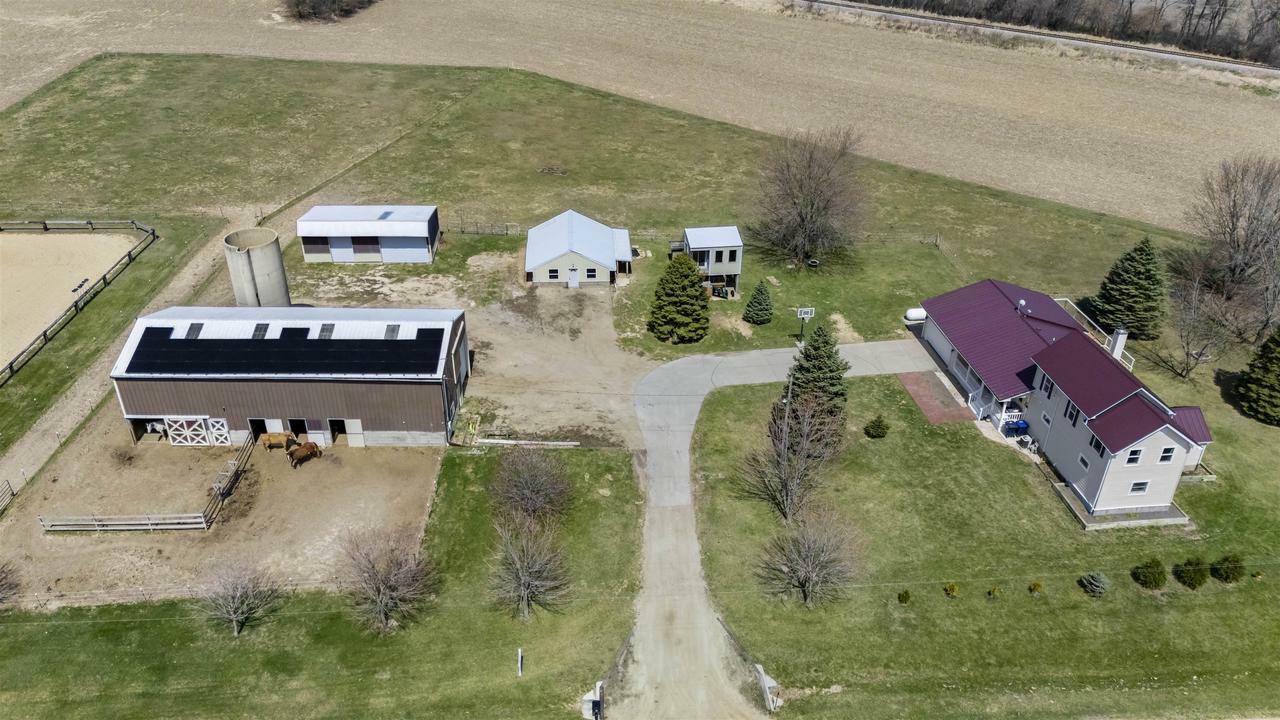 Property Photo:  142 County Road N  WI 53534 