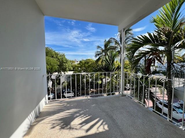 Property Photo:  641 Espanola Way 32  FL 33139 
