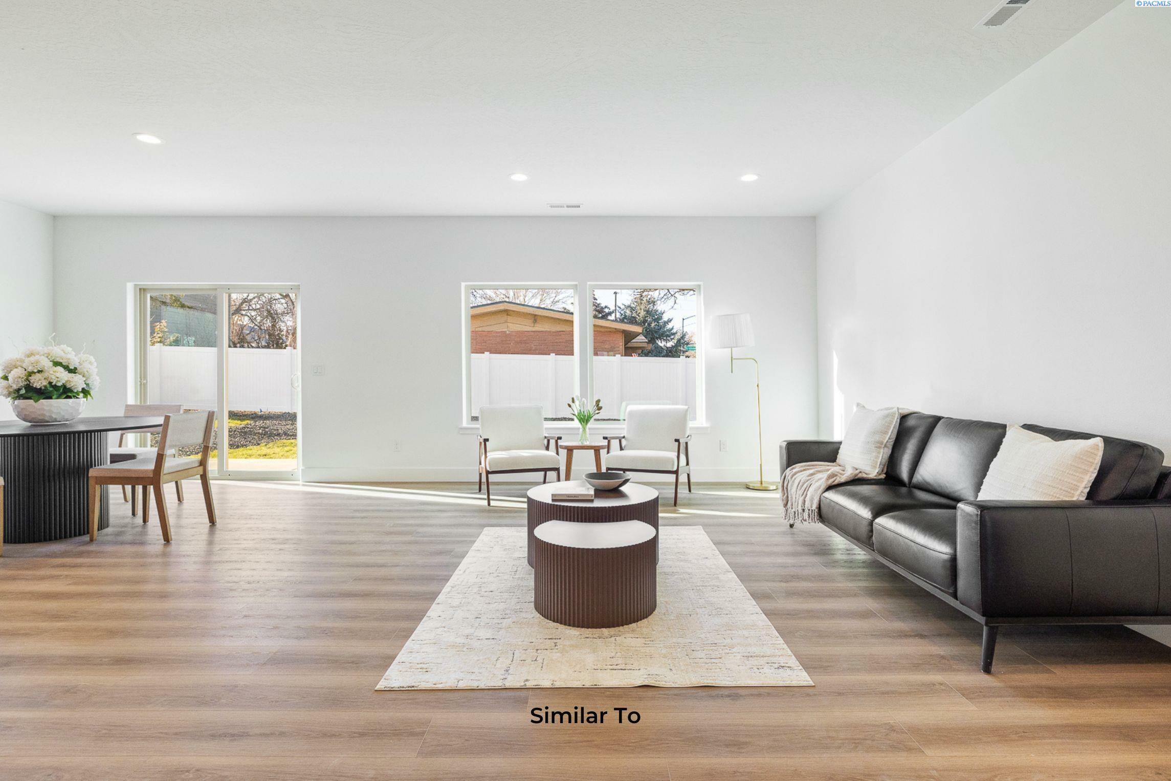 Property Photo: 7454 Grapevine Ct WA 99353