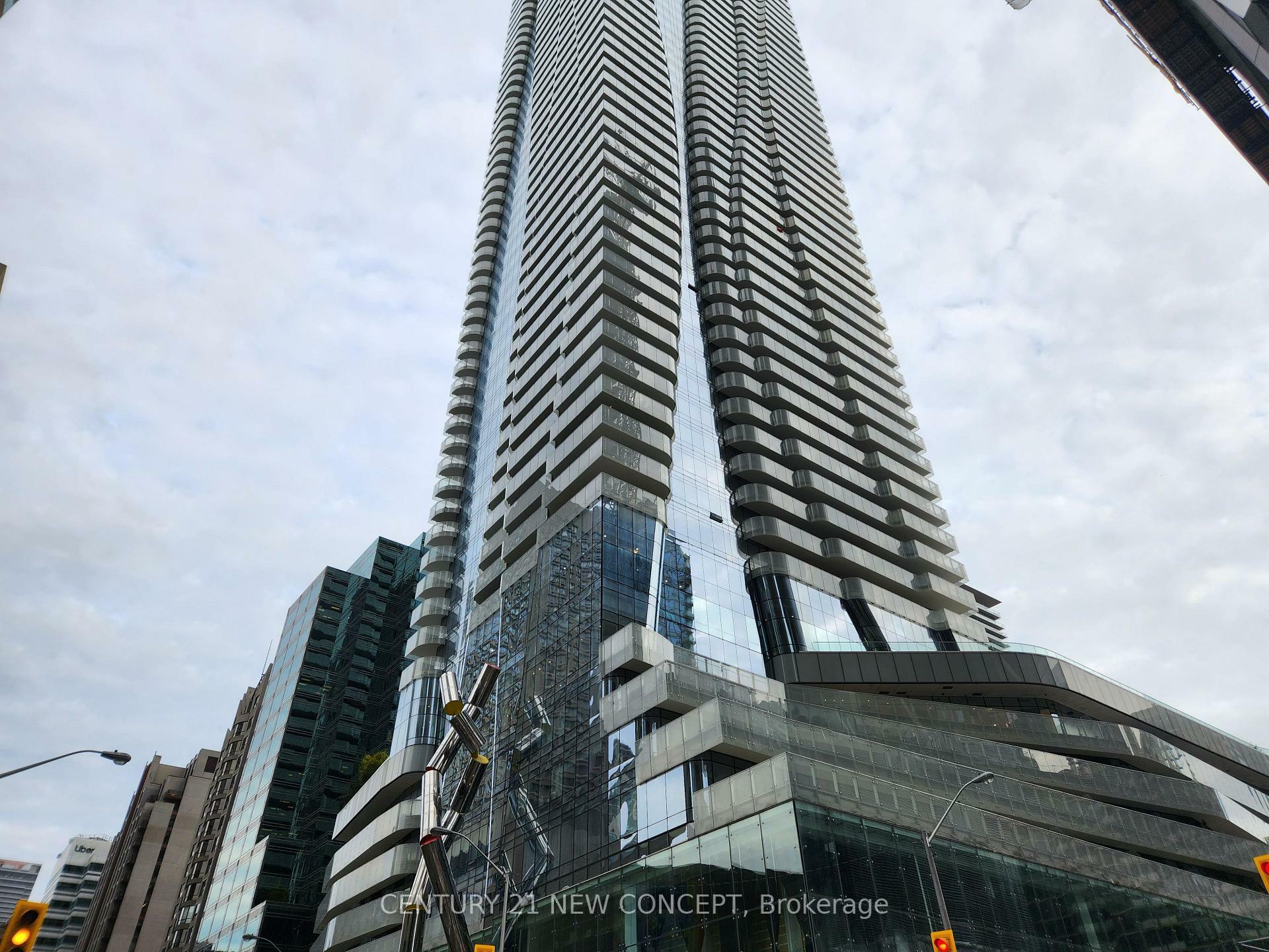 Property Photo: 1 Bloor Street 1806 ON M4W 1A9