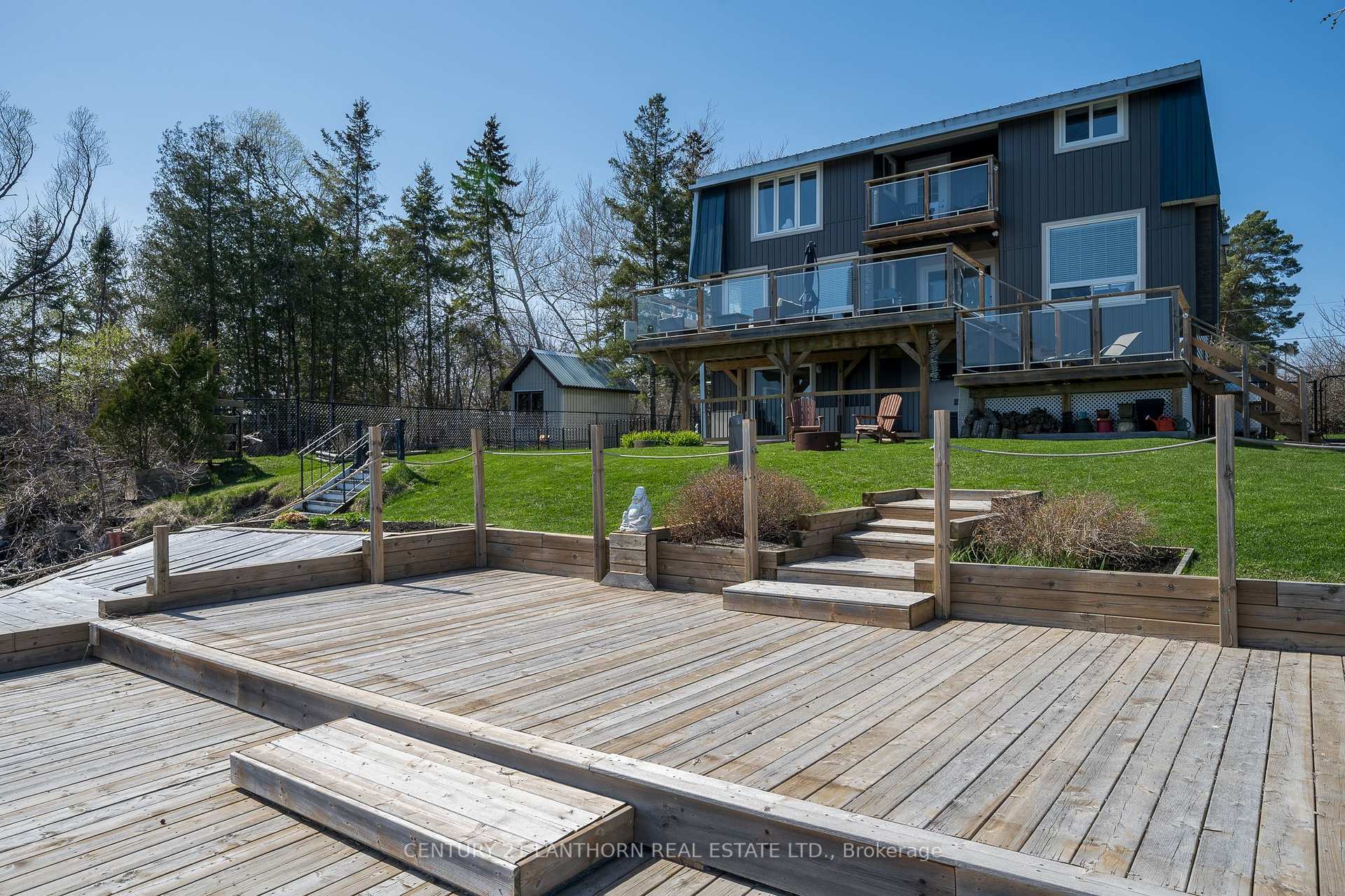 Property Photo: 50 Bayview Drive ON K7R 3K8