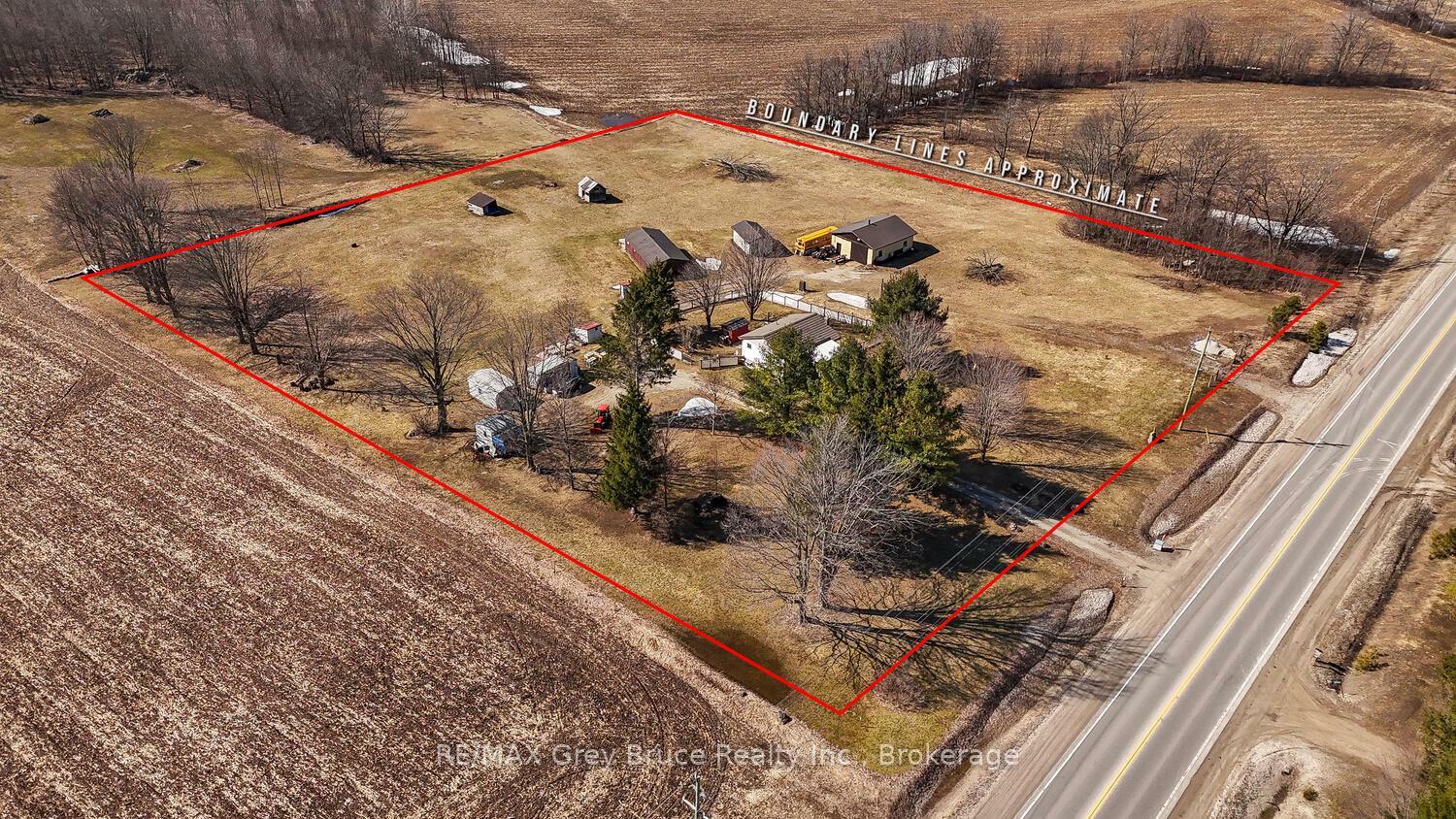 Property Photo: 019202 6 Highway ON N0H 2T0