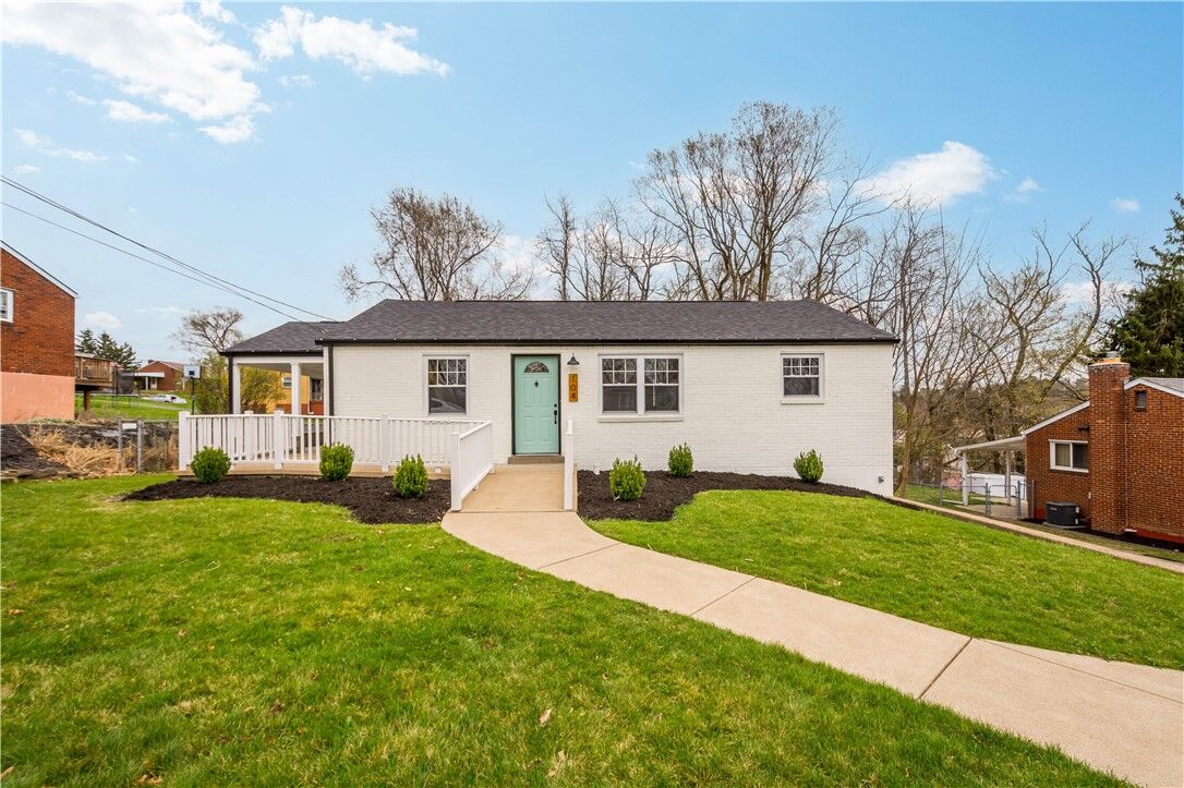 Property Photo:  104 Forliview Road  PA 15116 