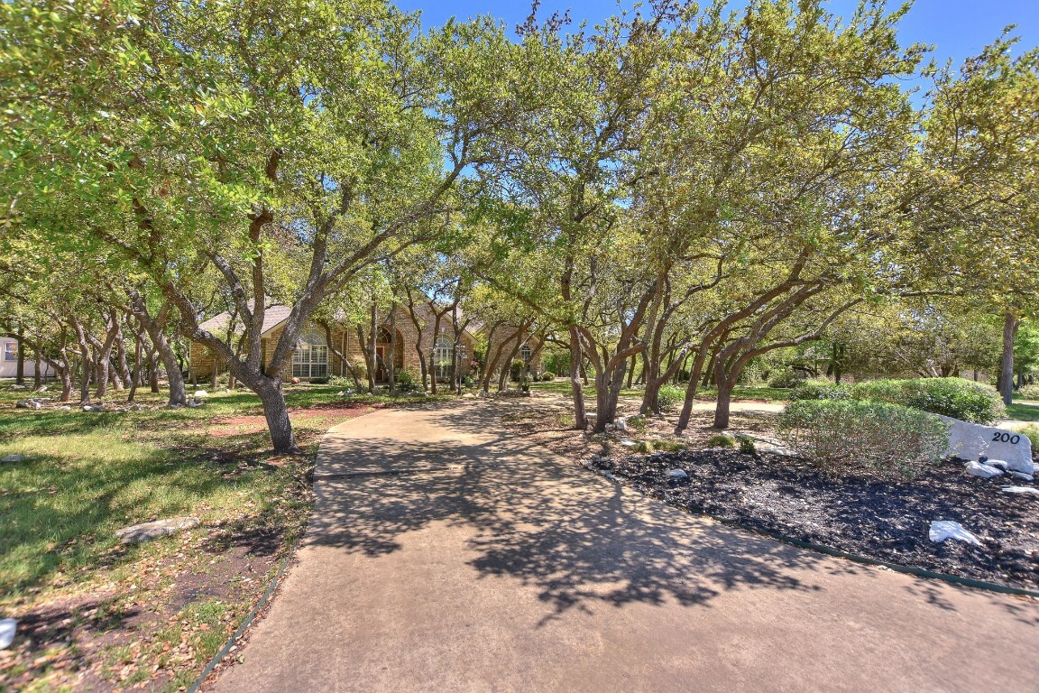 Property Photo: 200 Nicole Way TX 78633