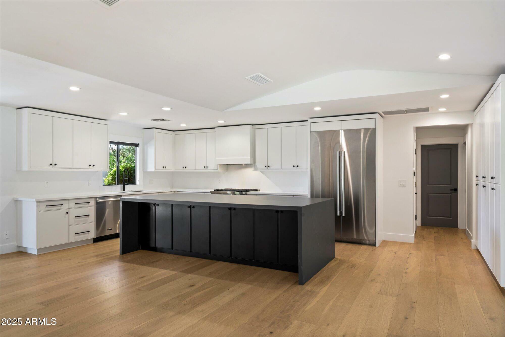 Property Photo: 3612 E Pierson Street AZ 85018
