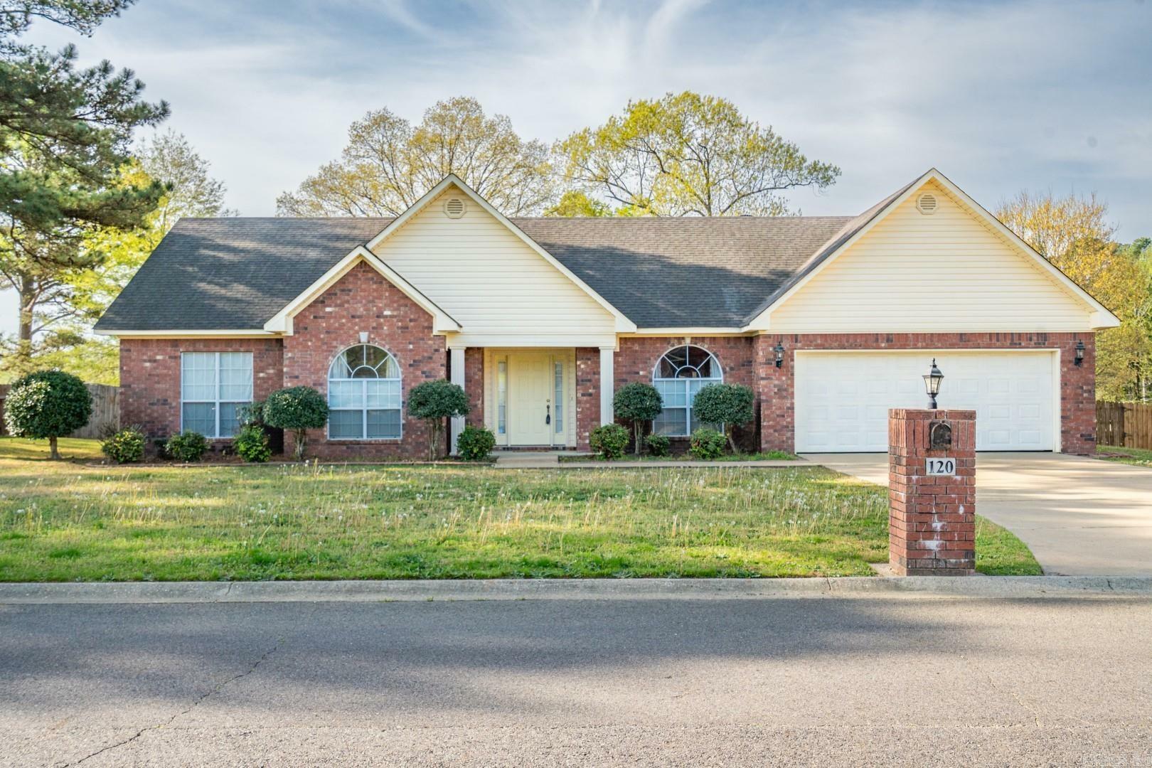 Property Photo: 120 Merganser Trail AR 71901