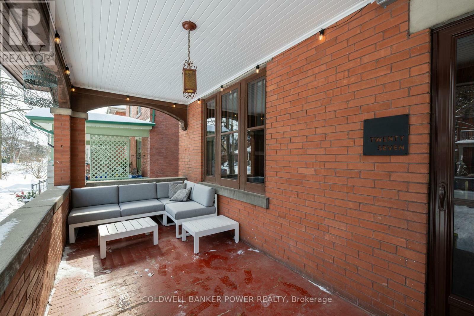 Property Photo: 27 Belgrave Avenue ON N6C 4B3