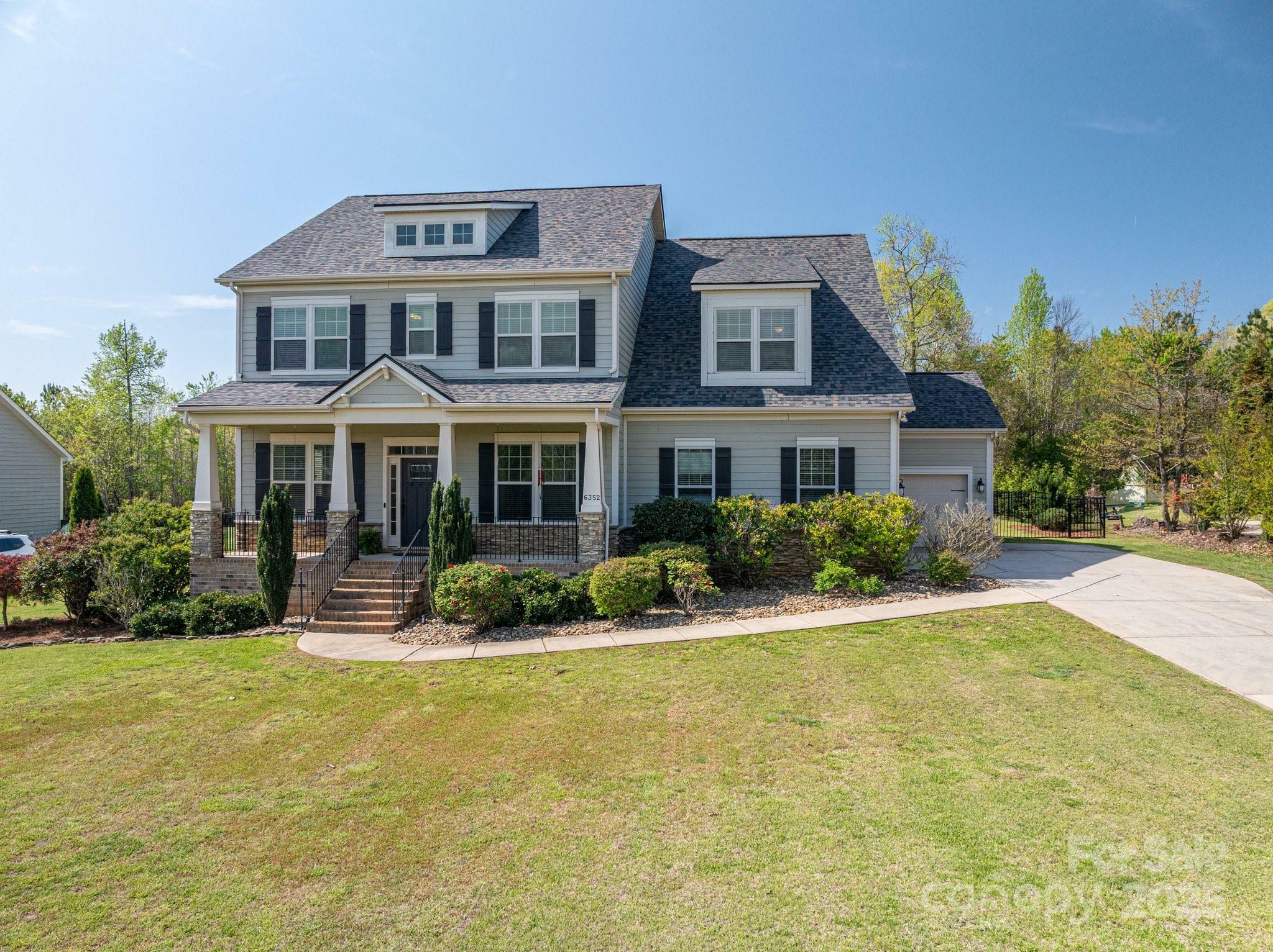 6352 Willow Farm Drive  Denver NC 28037 photo
