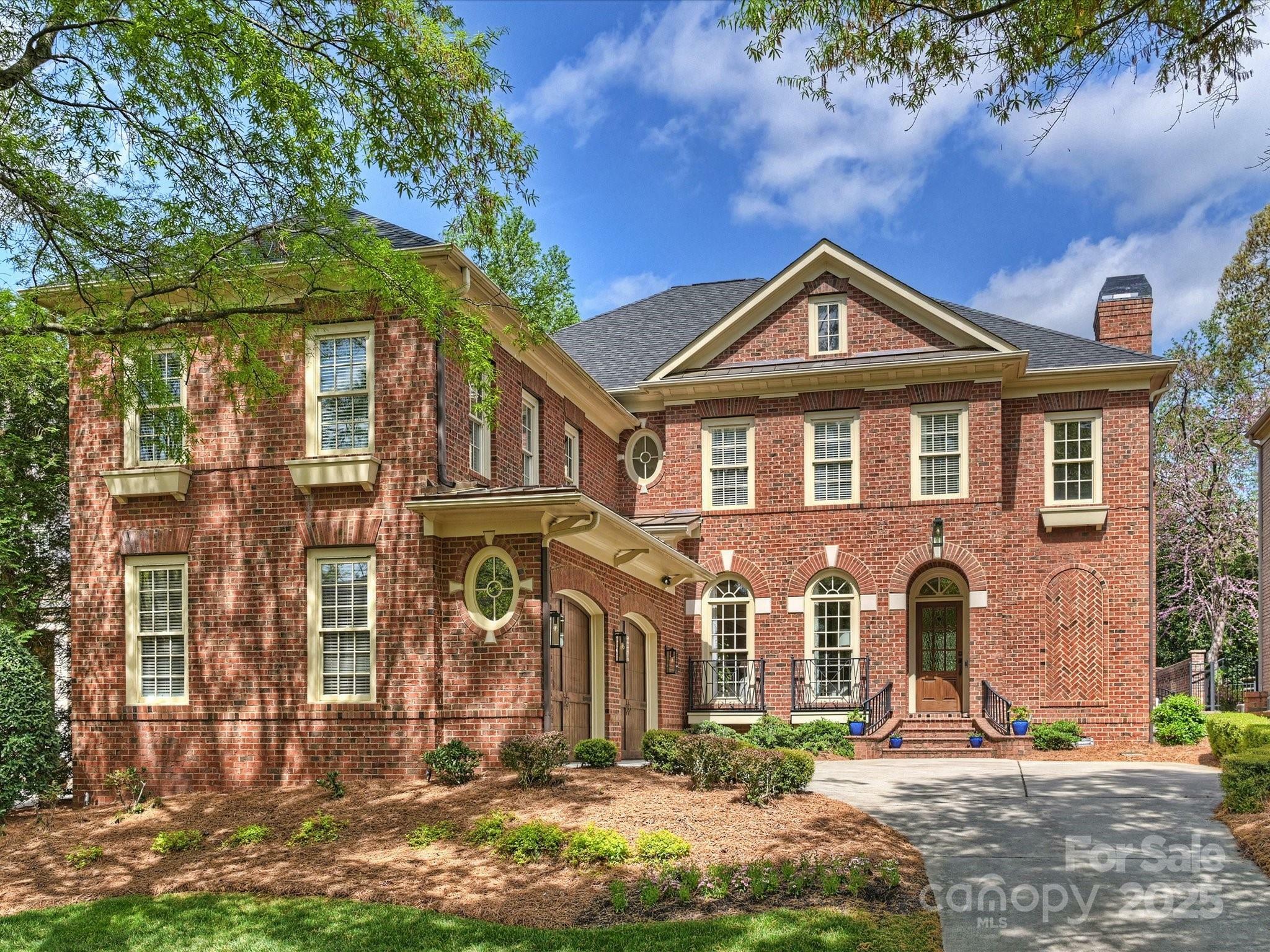 Property Photo: 8912 Heydon Hall Circle NC 28210