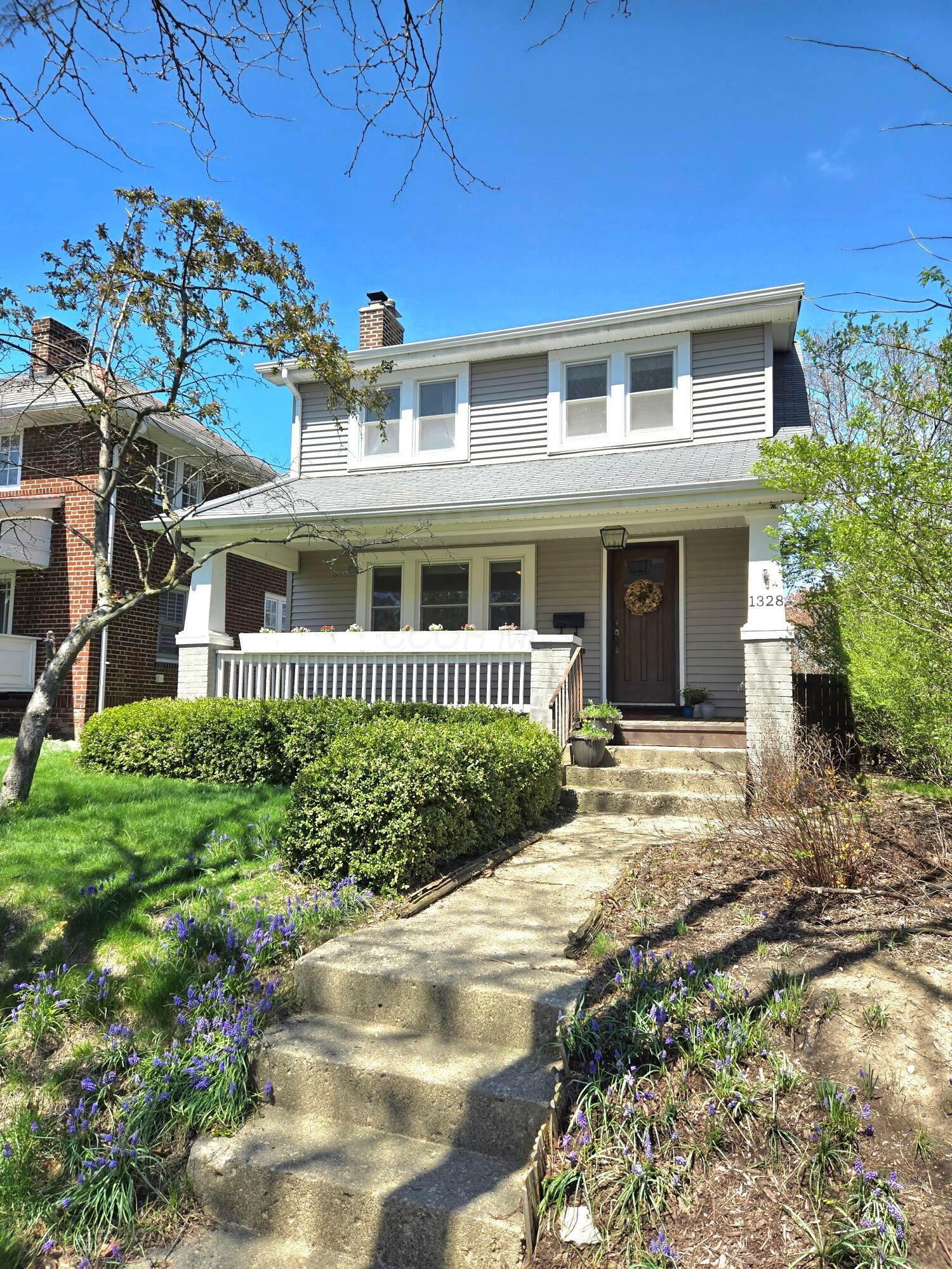 Property Photo: 1328 Haines Avenue OH 43212