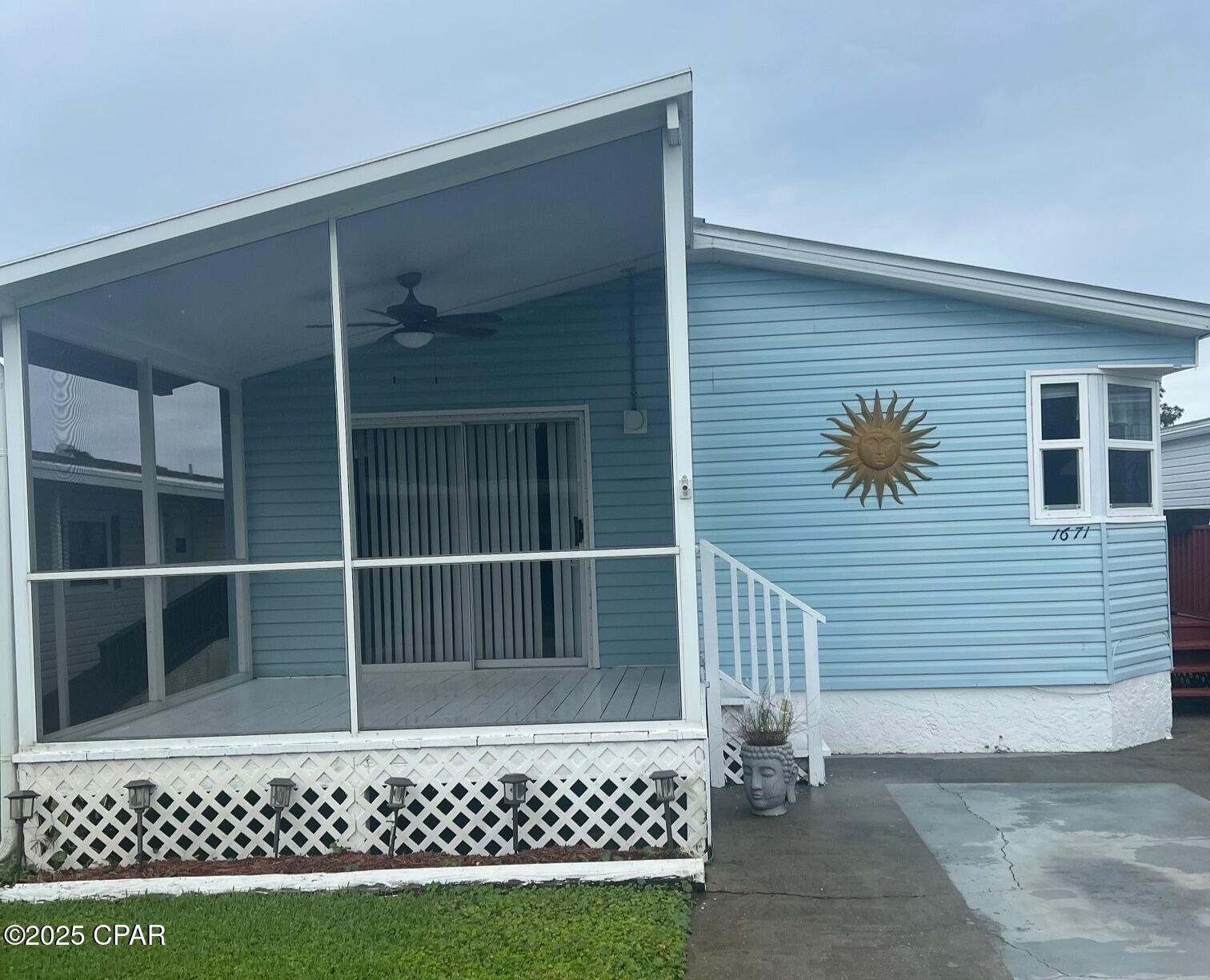 Property Photo:  1671 Acre Circle  FL 32407 