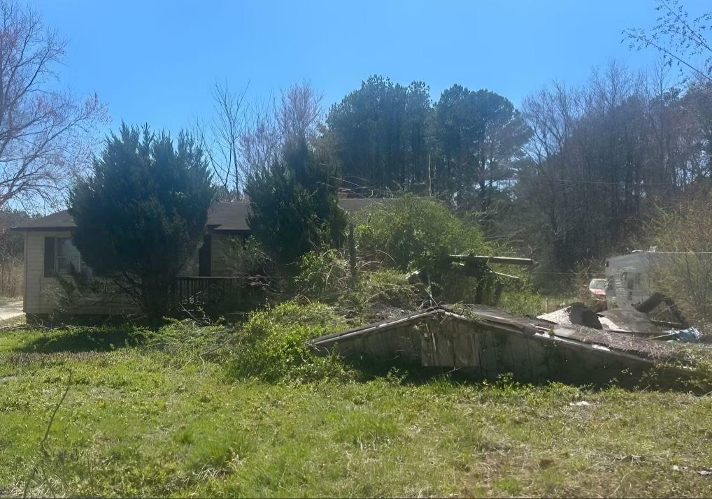 Property Photo: 27350 Saxis Rd VA 23427