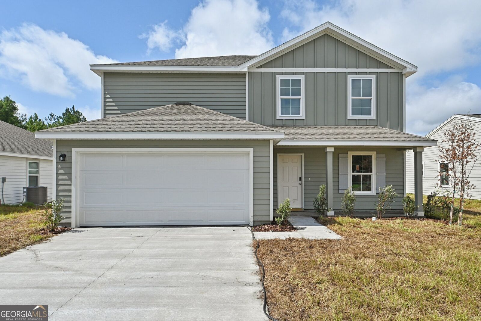 Property Photo:  223 Landing Boulevard  GA 31569 