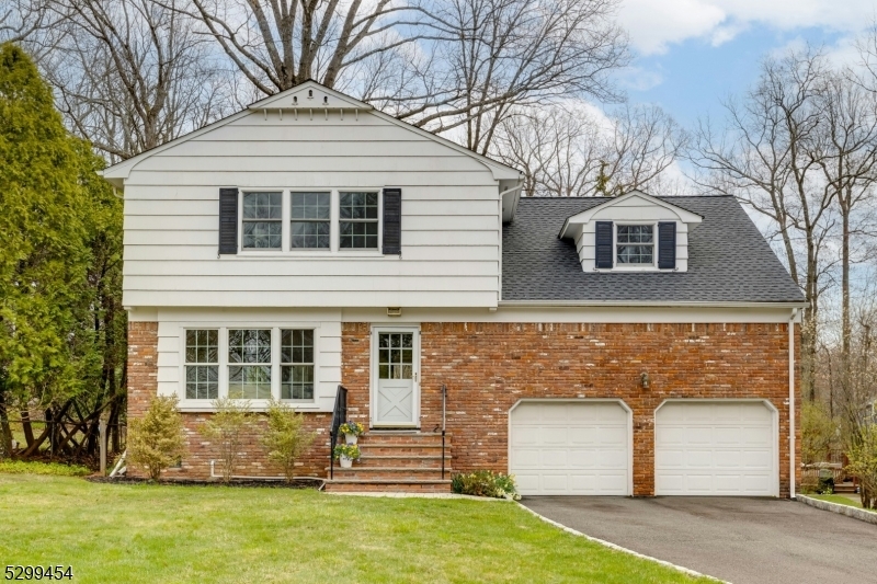 Property Photo:  2626 Crest Ln  NJ 07076 