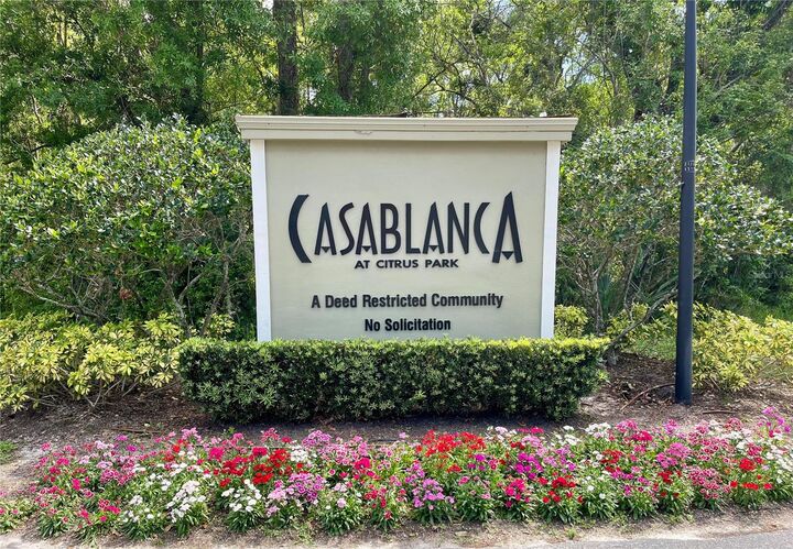 Property Photo:  8901 Casablanca Way  FL 33626 