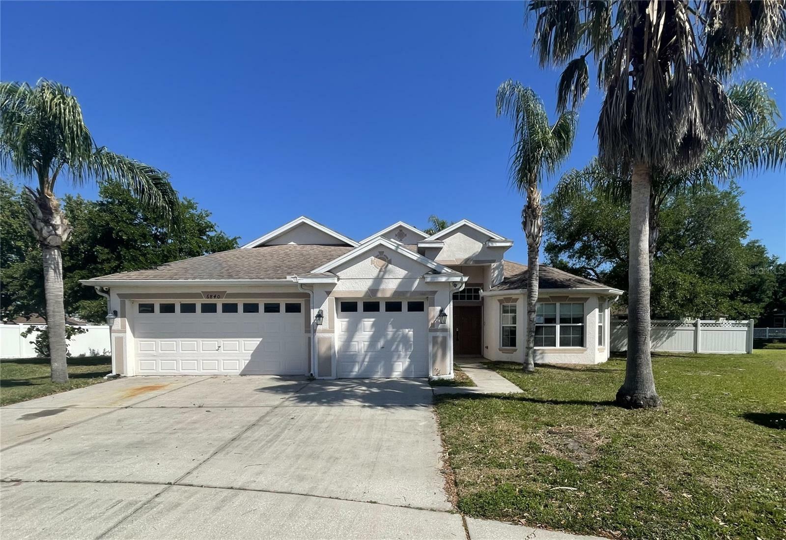 Property Photo: 6840 Sparkling Way FL 33545