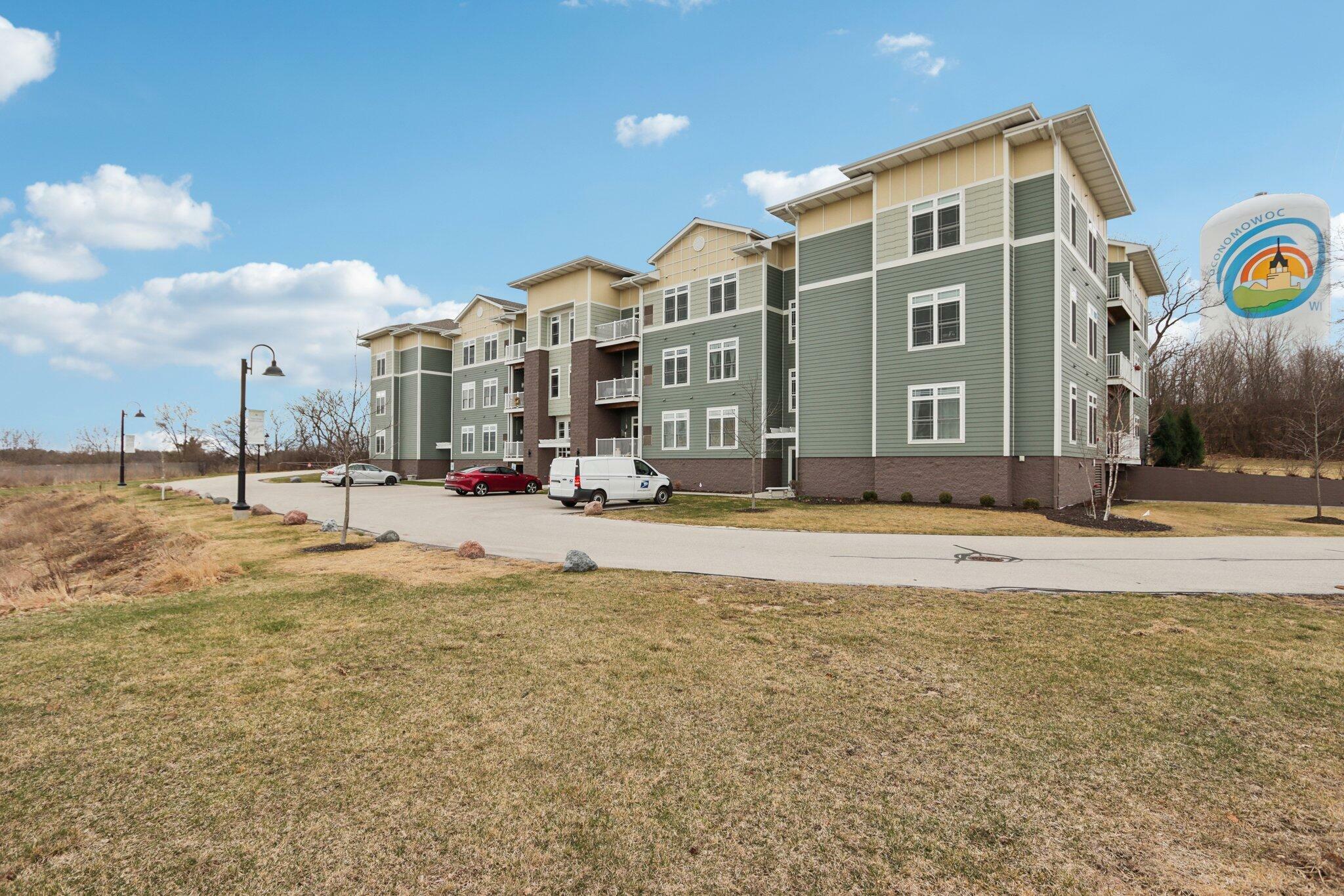 Property Photo: 265 Thurow Dr 307 WI 53066