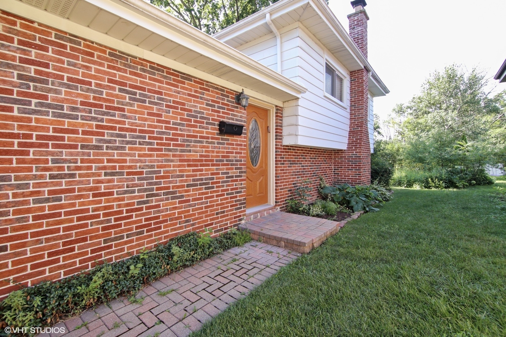 Property Photo: 1782 Richfield Avenue IL 60035