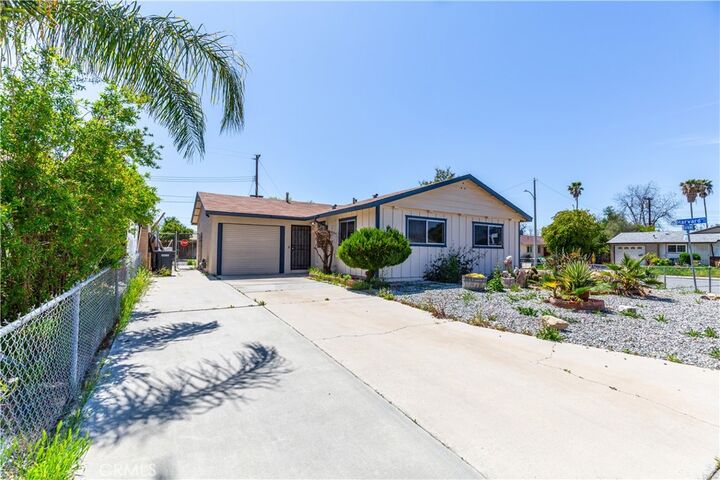 Property Photo: 201 Val Verde Drive CA 92543