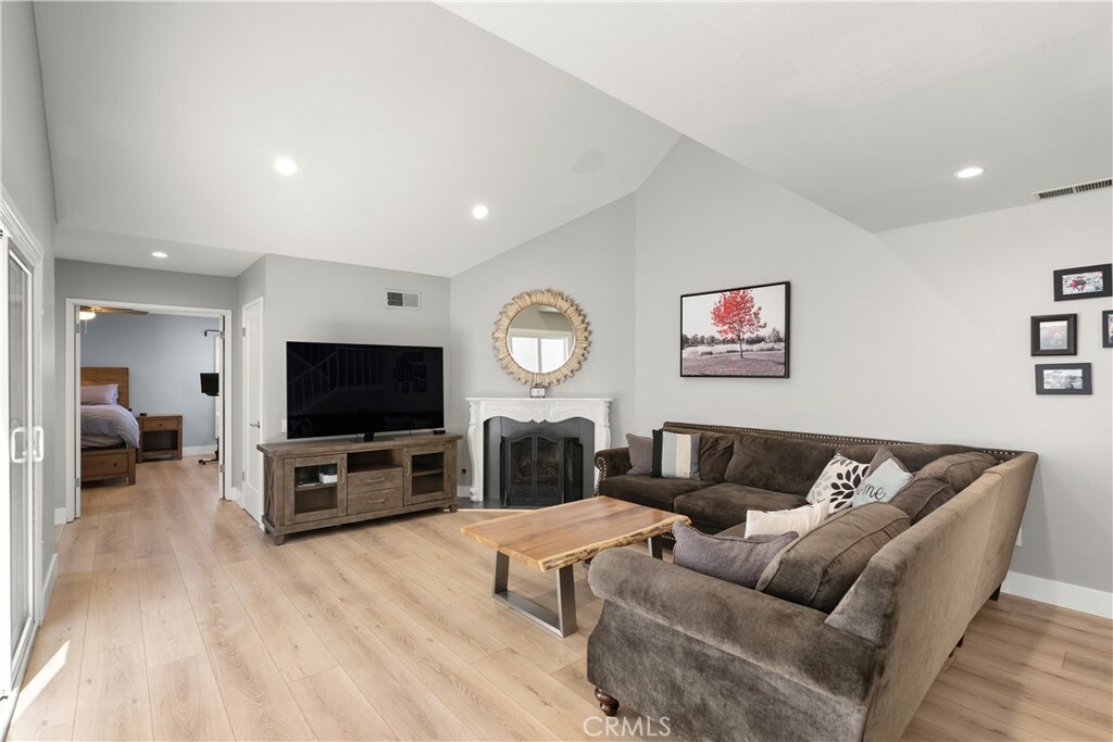 Property Photo: 7045 Mariner Way CA 90803