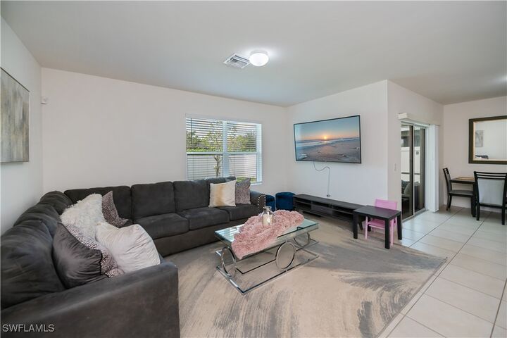 Property Photo:  3318 Acapulco Circle  FL 33909 