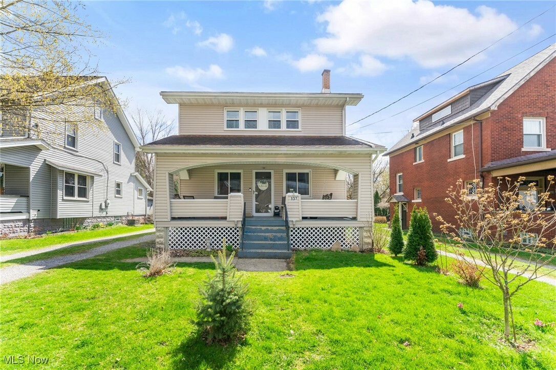 Property Photo:  137 E Park Avenue  OH 44425 