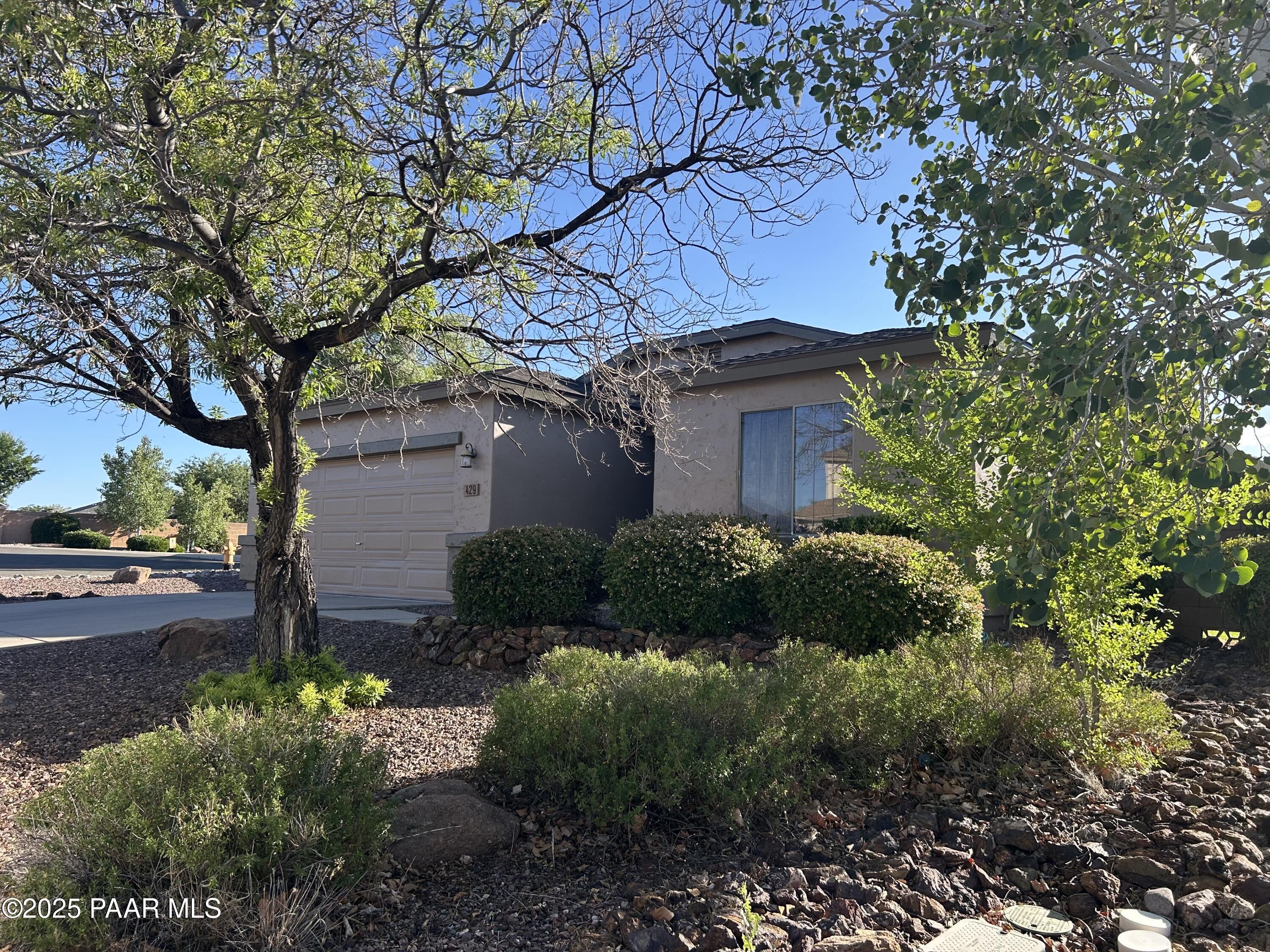 Property Photo:  429 Hayes Court  AZ 86323 