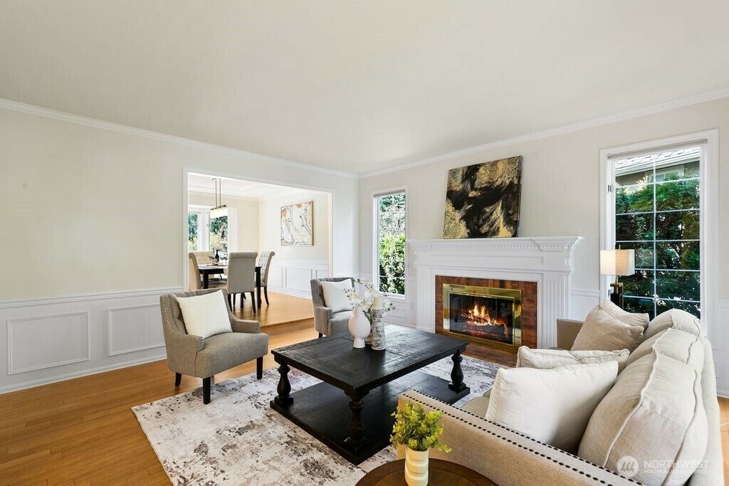 Property Photo: 25705 NE 10th Street WA 98074