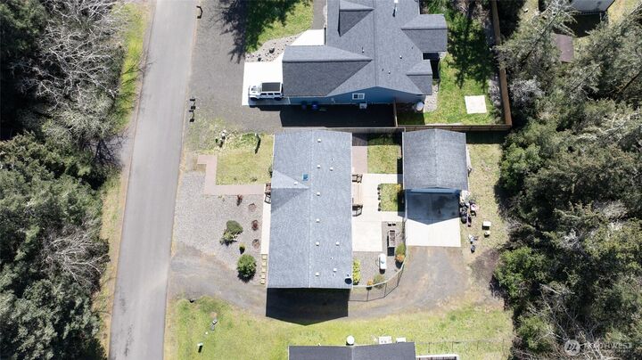 663  Woodland Loop NE  Ocean Shores WA 98569 photo