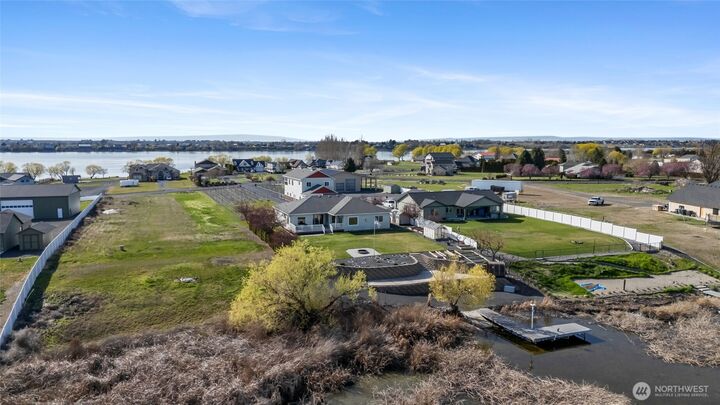 Property Photo: 2873 Wild Goose Road NE WA 98837