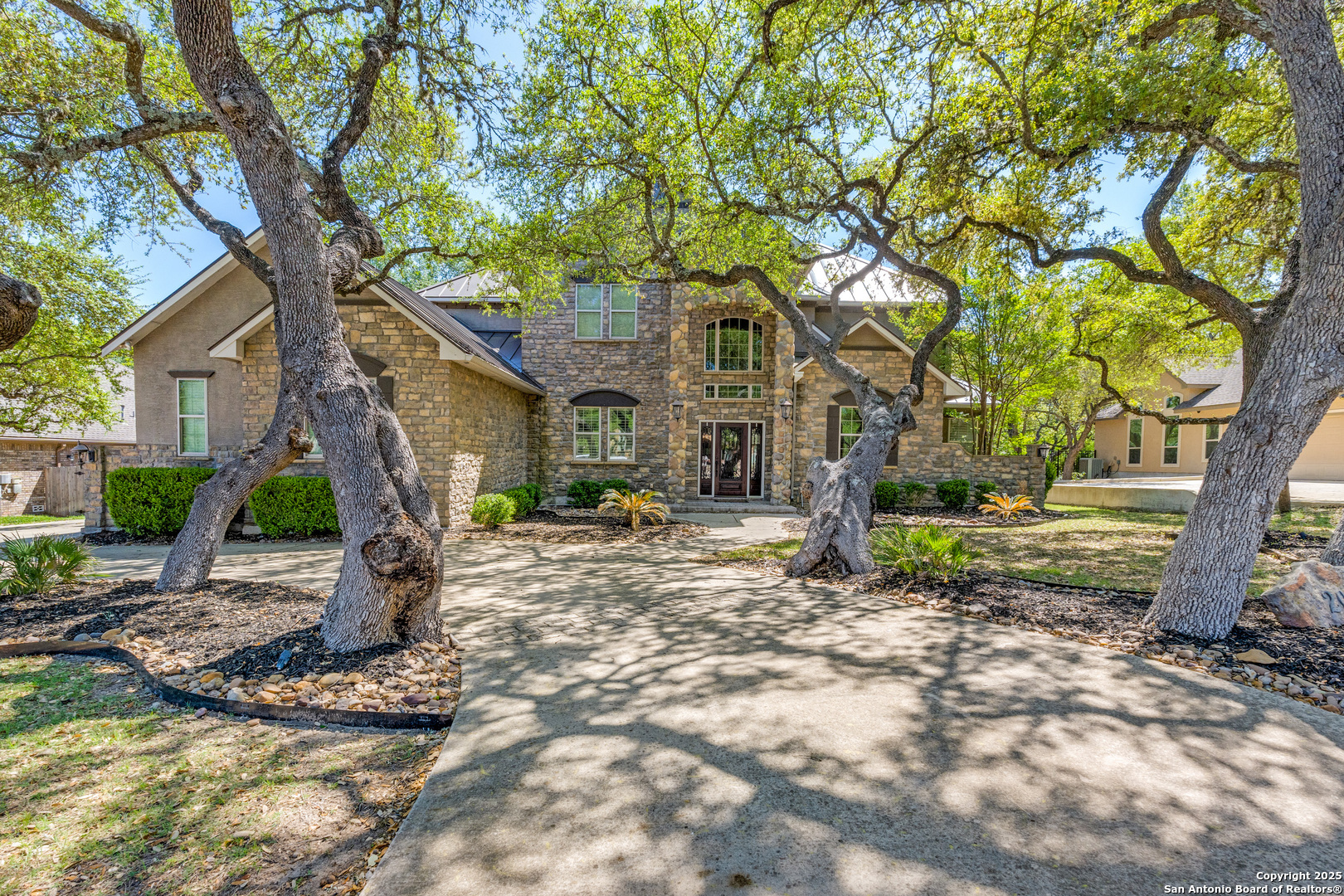 Property Photo: 206 Hornpipe TX 78260