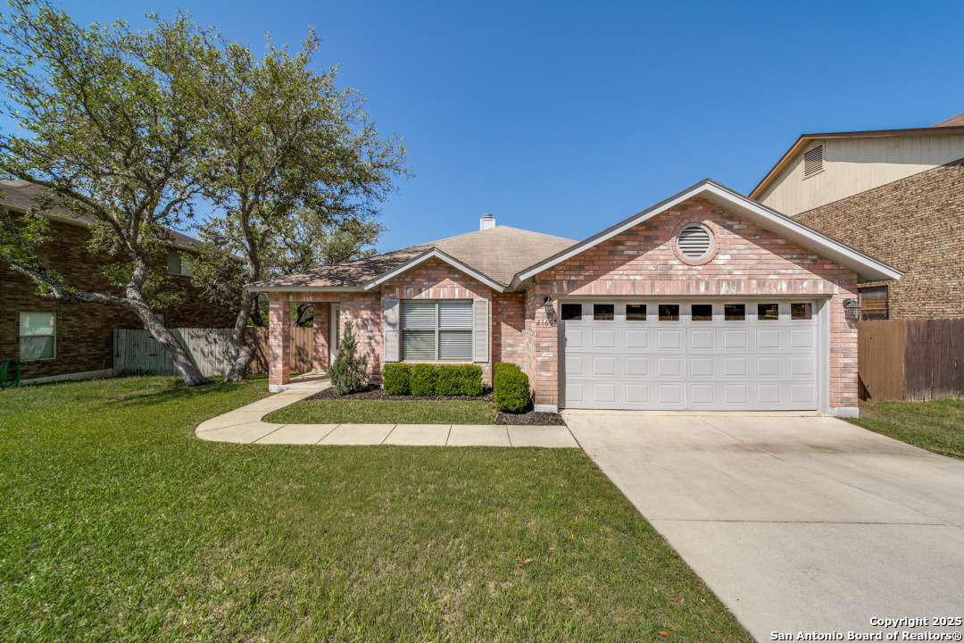 Property Photo: 21607 Hyerwood TX 78259