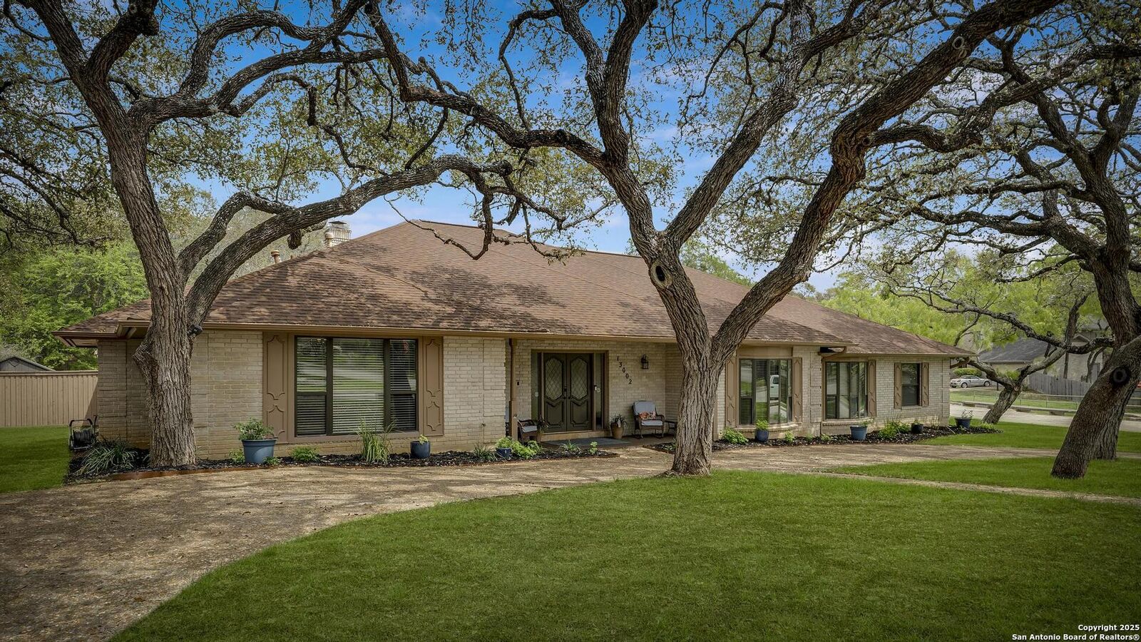 Property Photo:  13002 Hunters Breeze  TX 78230 
