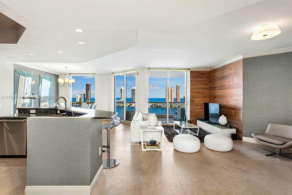 Property Photo:  6000 Island Blvd 2204  FL 33160 