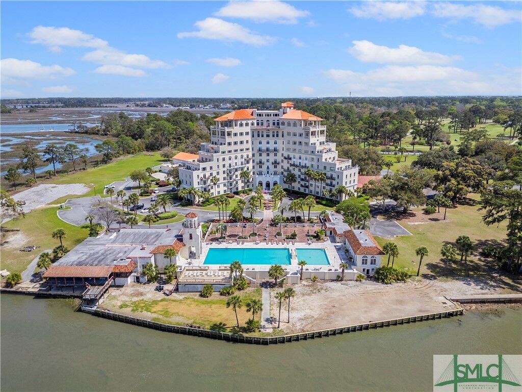 Property Photo:  700 Wilmington Island Road 600  GA 31410 
