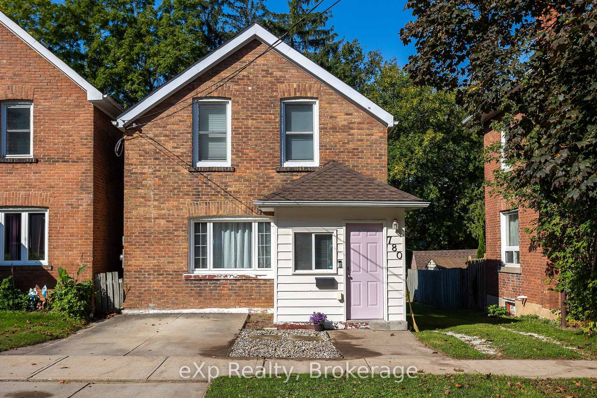 Property Photo: 780 5th Avenue E ON N4K 2R6